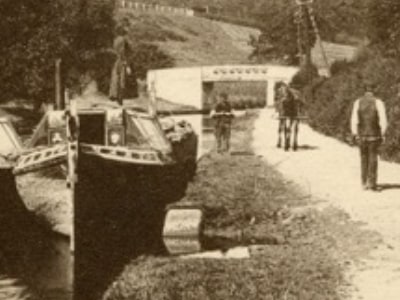 horses drawn boats